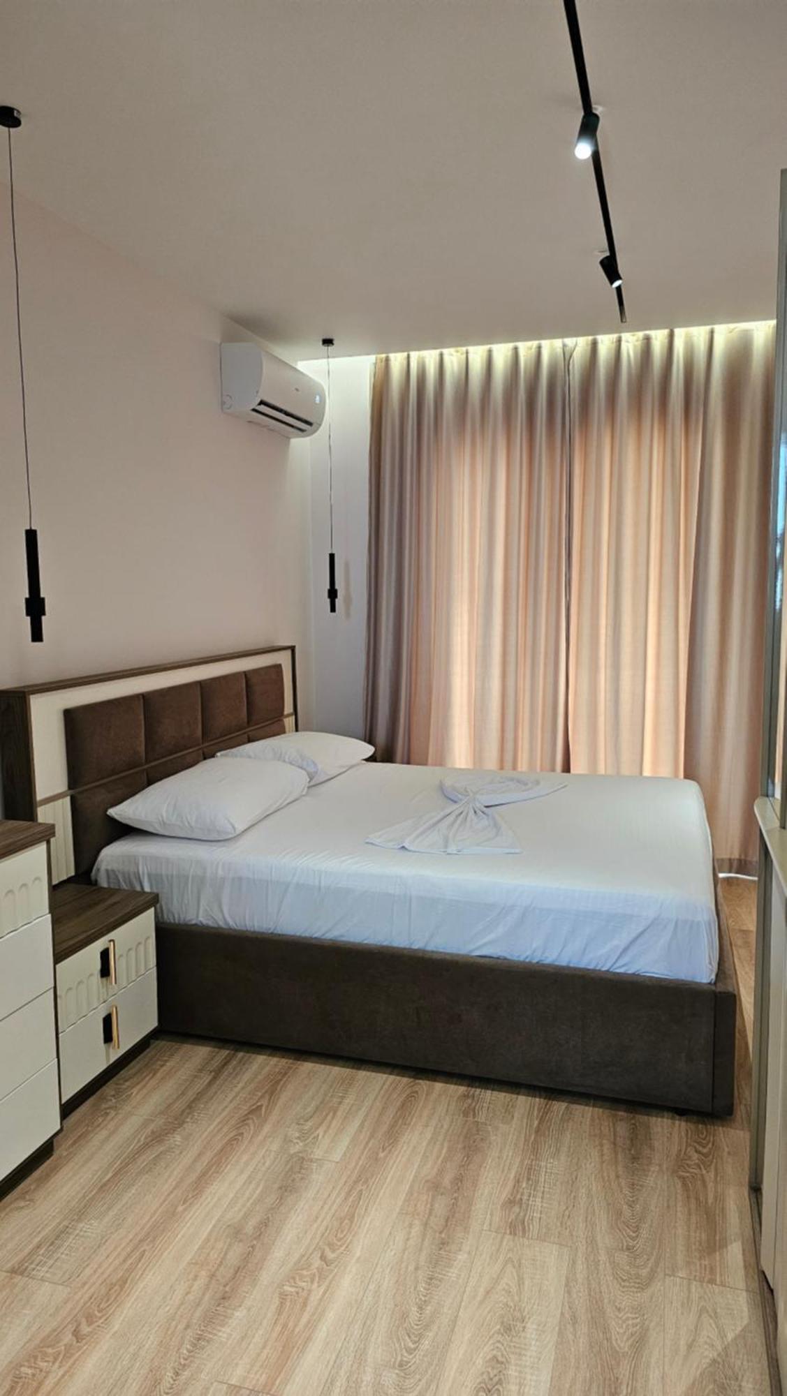 Tirana Airport Apartment Buitenkant foto